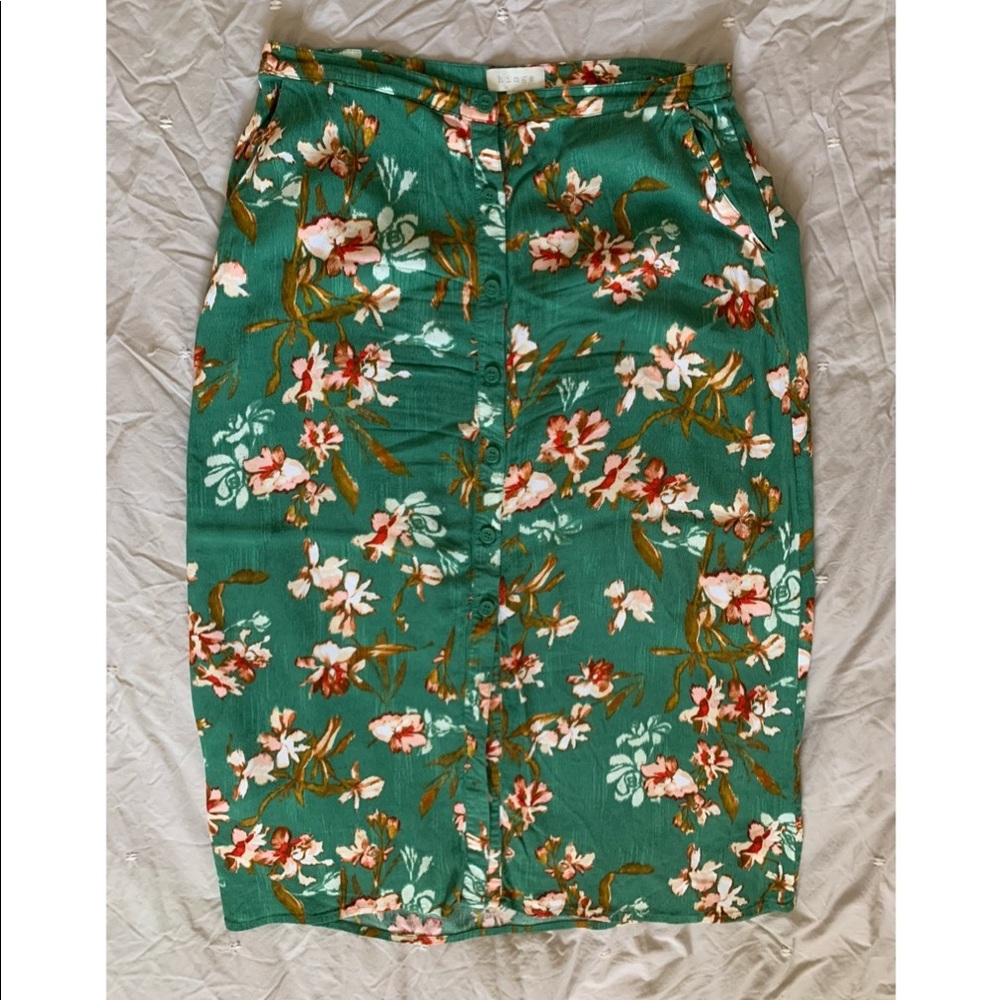 Hinge Floral Midi Skirt